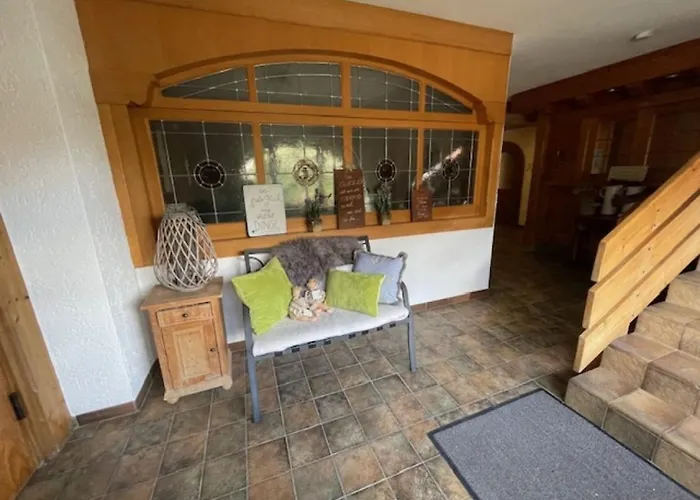 Apartment 3 *